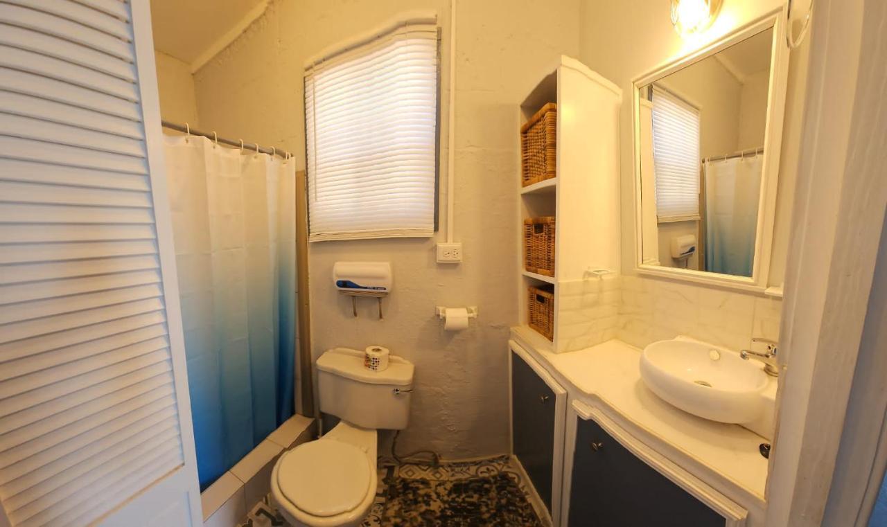 Gloria'S Mini Hideaway Διαμέρισμα Κράιστ Τσερτς Εξωτερικό φωτογραφία
